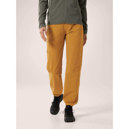 Image Showing Arc'teryx Gamma Pant - Lightweight Softshell Hiking Pants Women - Product Type Pants - Buy Now $290.00 - Adventure Gear from Global Trekker